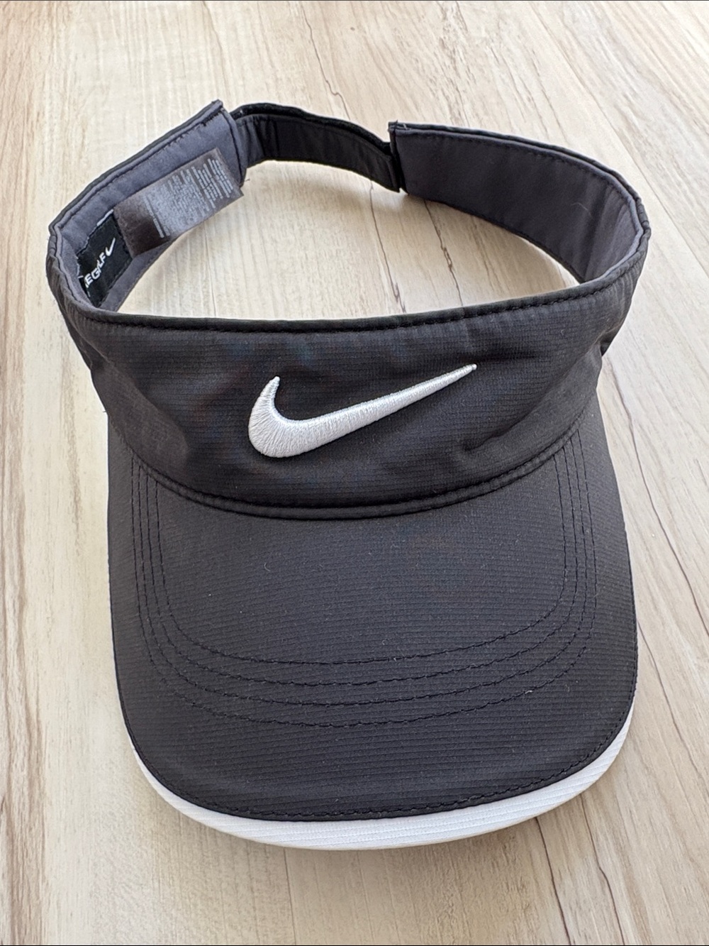 Nike VRS /RZN Visor with White Swoosh Accent